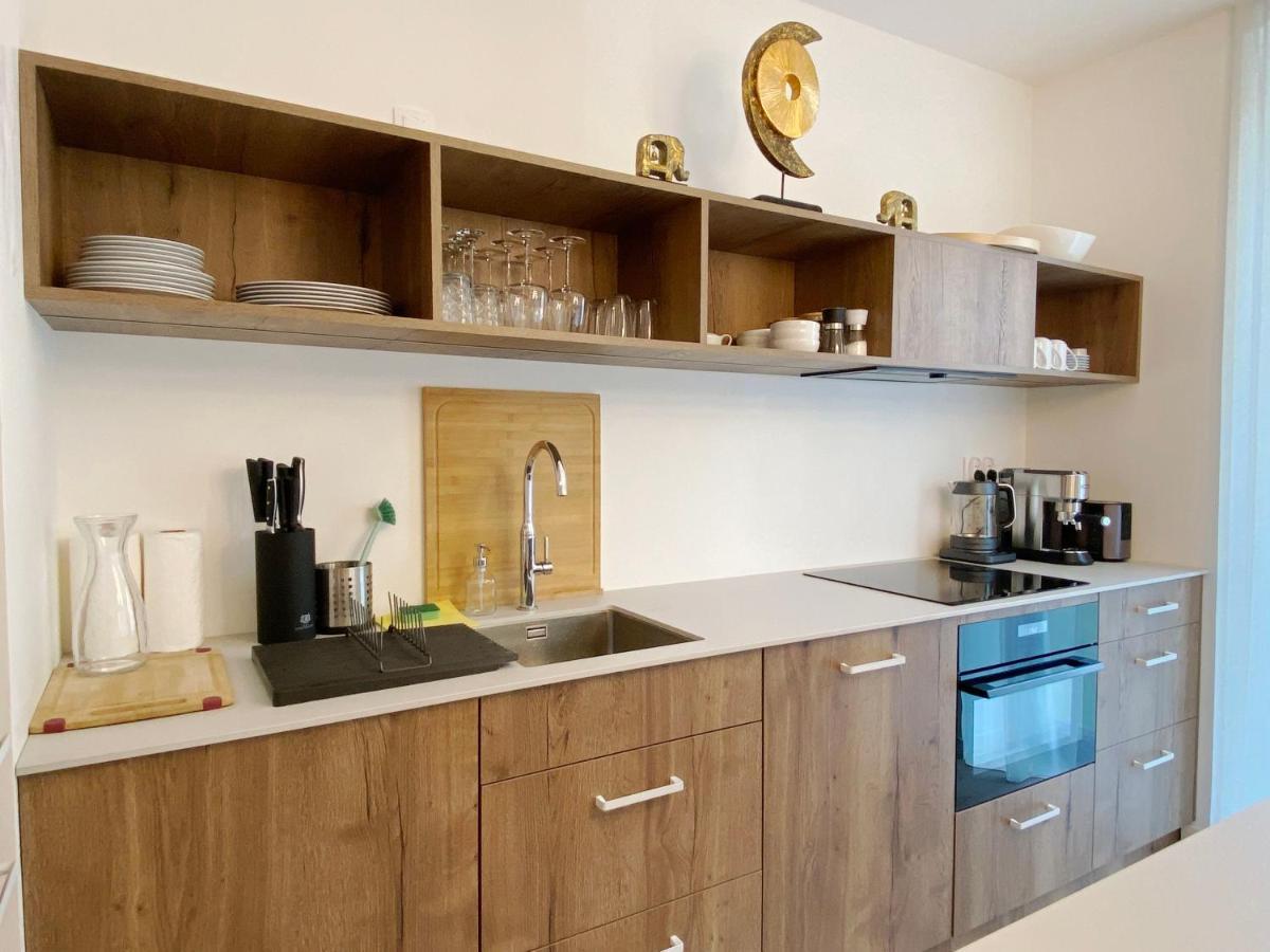 Araliya Apartment Красков Екстериор снимка